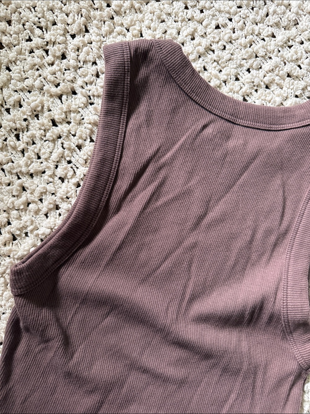 π₯₯ Abercrombie Cropped Crew Essential Tank in Brown π₯₯ - Picture 6 of 7